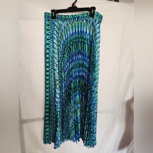 Chico's Mid-Length Pleat Skirt